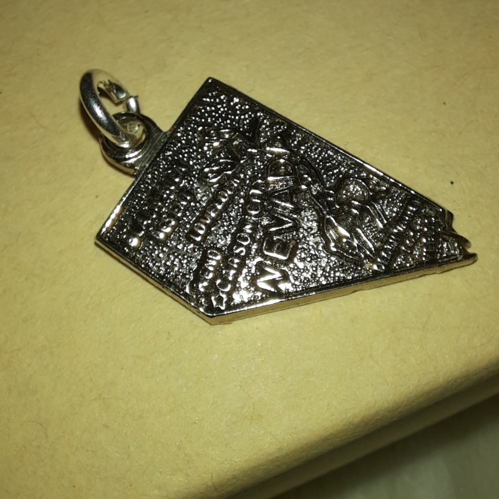 USA Sterling silver Nevada state pendant Beau Sterling VTG 925 purity